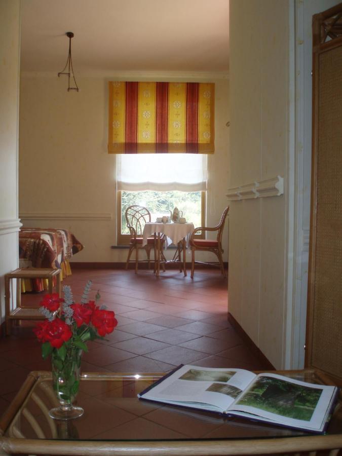 Il Giardino Di Flora Hotel Buti ภายนอก รูปภาพ